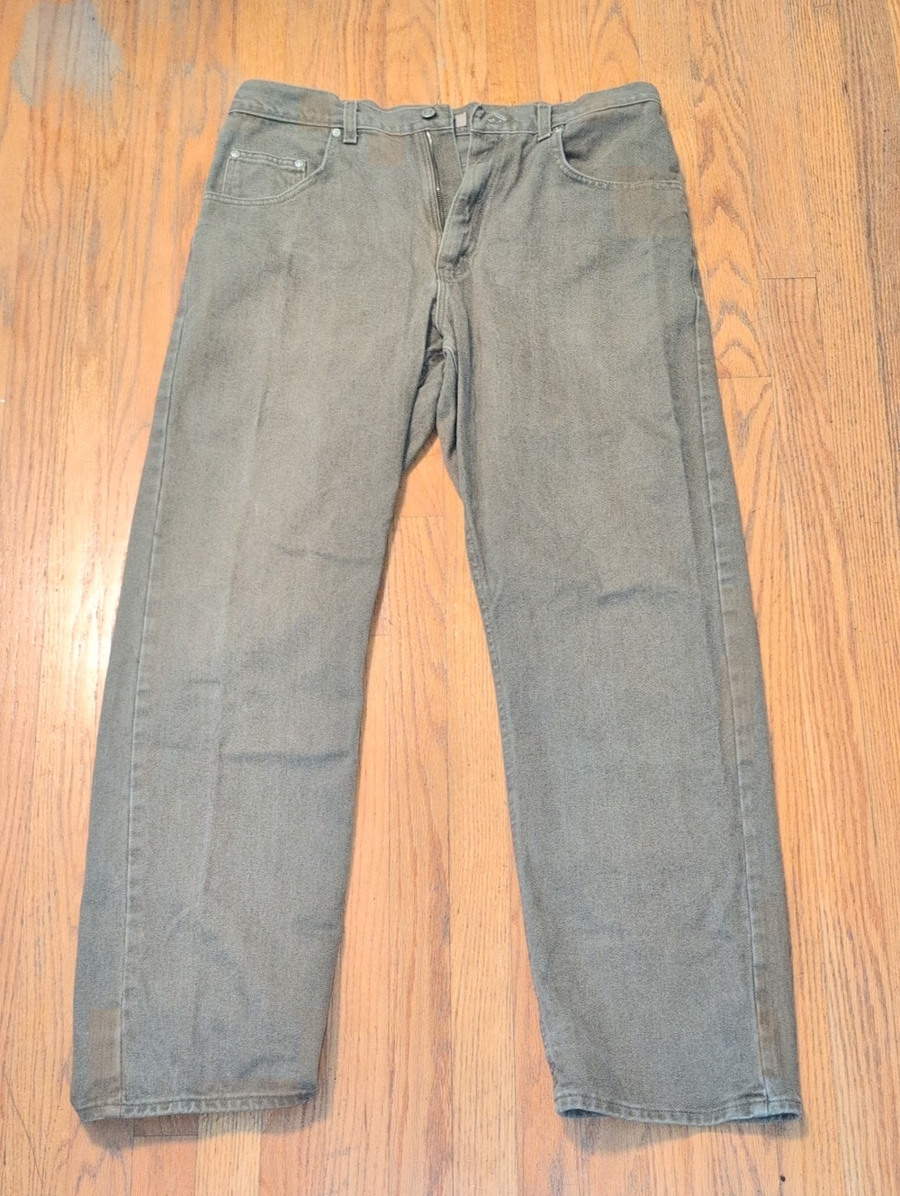 Wrangler Men's Straight Jeans in Washed Gray-Blue